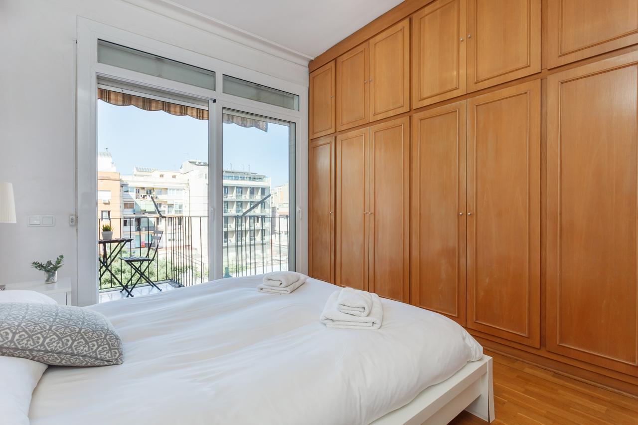 Flateli Aribau Lejlighed Barcelona Eksteriør billede